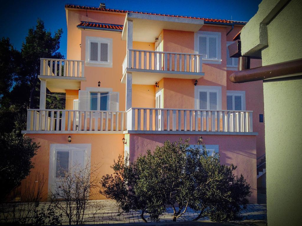 Villa Bella Vista Lumbarda Extérieur photo